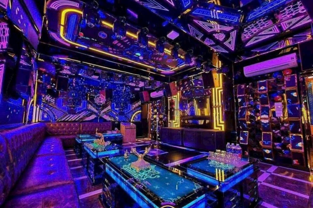 Karaoke Vpop 50 Trung Hoà