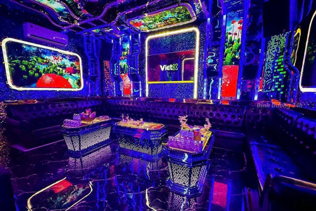 Karaoke 72 Nguyễn Khang