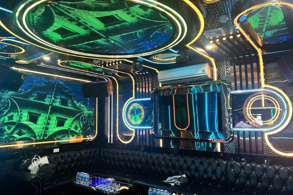 Karaoke Hương Giang Ktv 79 Thái Thịnh