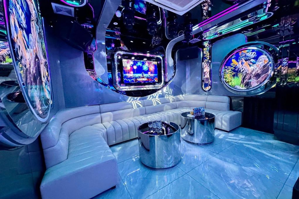Karaoke Kevin 56 Trần Thái Tông