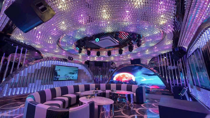 So Sánh Karaoke Hera KTV Với Các Quán Karaoke Khác Tại Ba Đình