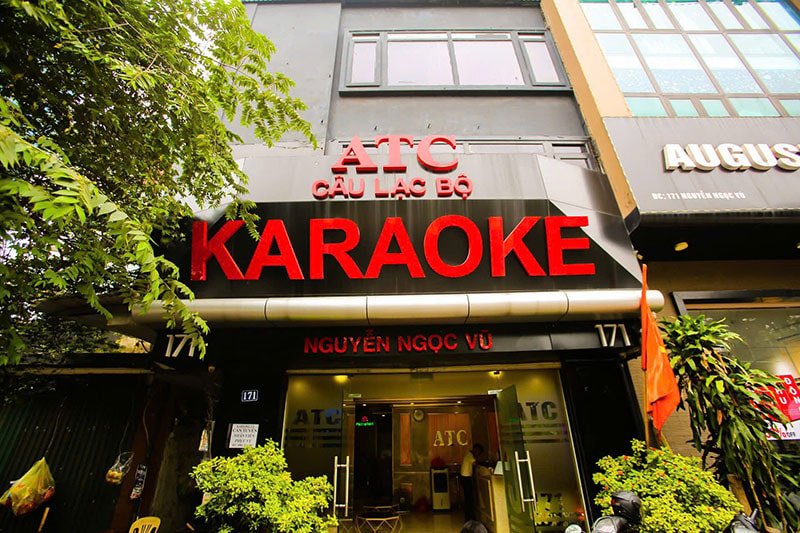 Karaoke ATC 171 Nguyễn Ngọc Vũ tọa lạc tại vị trí trung tâm 171 Đ. Nguyễn Ngọc Vũ, Trung Hòa, Cầu Giấy, Hà Nội