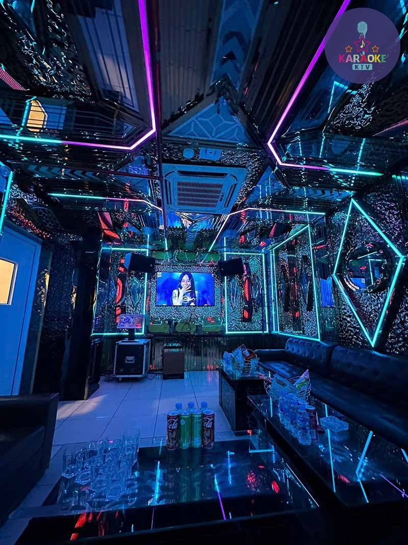 Karaoke Hùng Club Định Công – Trải Nghiệm Âm Nhạc Đỉnh Cao