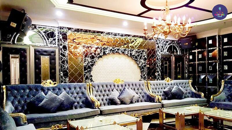 Bí Mật Quán Karaoke Bình Thường Đông Kín Cuối Tuần