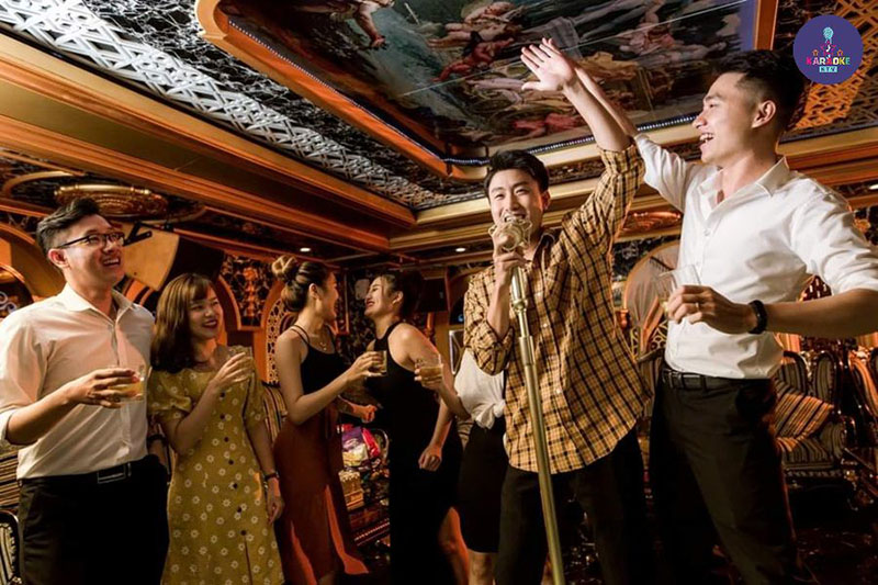 Marketing & Giữ Chân Khách Hàng