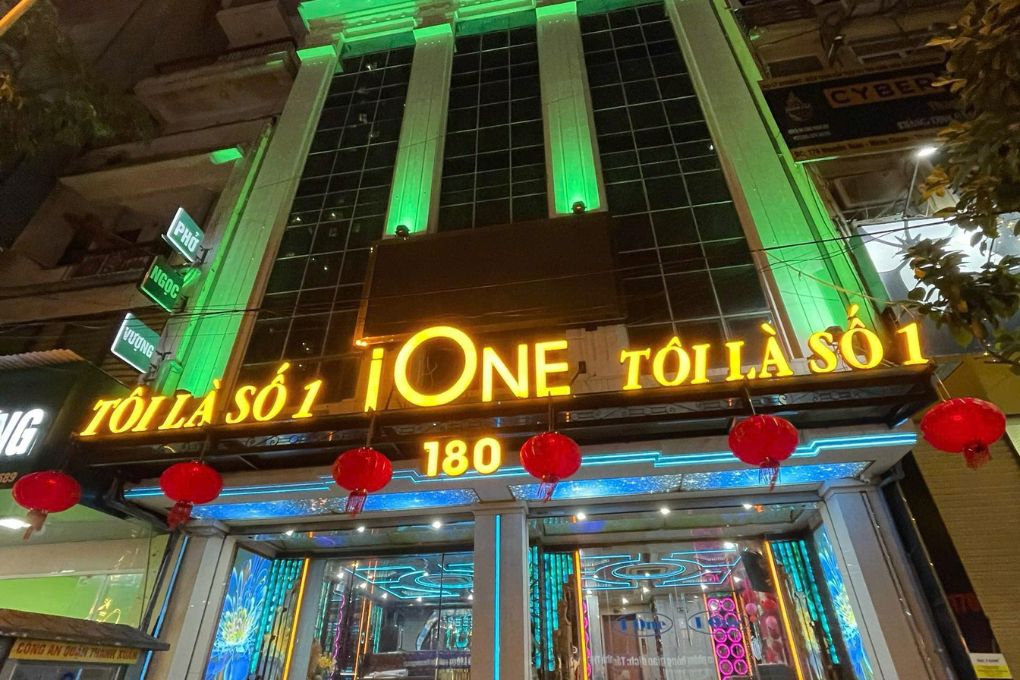 Karaoke iOne 180 Nguyễn Tuân