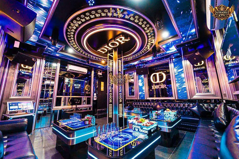 Thăng hoa cùng dàn loa JBL nhập khẩu và hiệu ứng LED ma trận đỉnh cao.