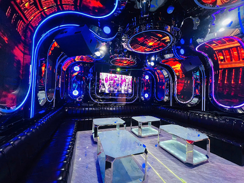 Athena Phạm Văn Đồng nằm ngay trung tâm khu đô thị sầm uất Thành phố Giao Lưu