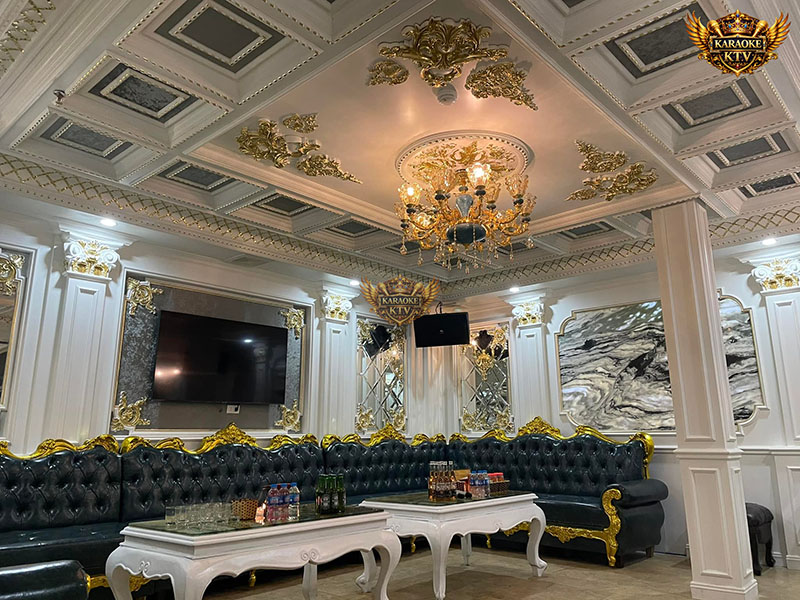 Chi phí hợp lý & Thực đơn dịch vụ phong phú Tại Karaoke Kenz Club 202 Trung Kính