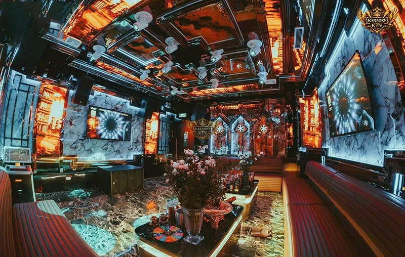 Sự giao thoa tinh tế giữa nét Retro Indochine và Luxury hiện đại.