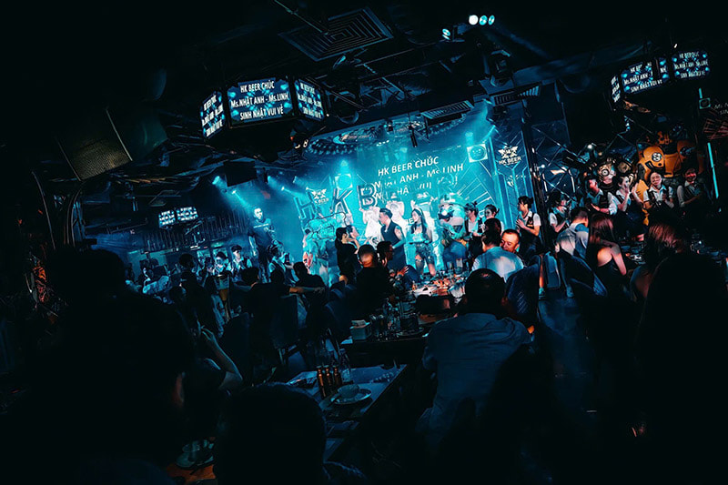 Không gian và trải nghiệm tại HK Beer Thanh Xuân