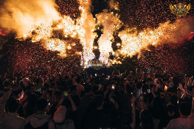 Menu tại A Plus Hà Nội 78 Yên Phụ được đầu tư kỹ lưỡng, đa dạng và phong phú, đáp ứng khẩu vị của những vị khách khó tính nhất