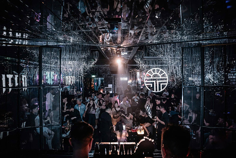 Titan Lounge 33 Bà Triệu – điểm hẹn lý tưởng cho tín đồ nightlife Hà Nội
