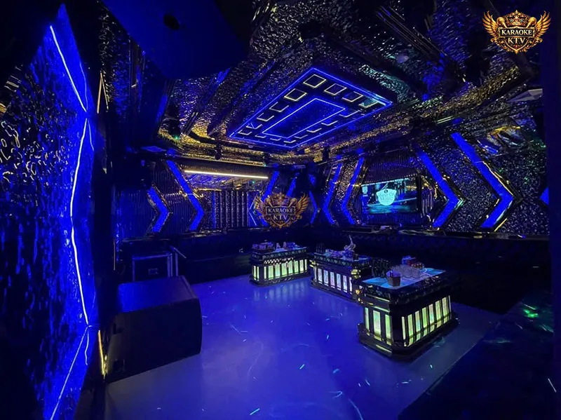 Biến mỗi phòng hát thành một minibar đích thực với hệ thống cảm biến thông minh.