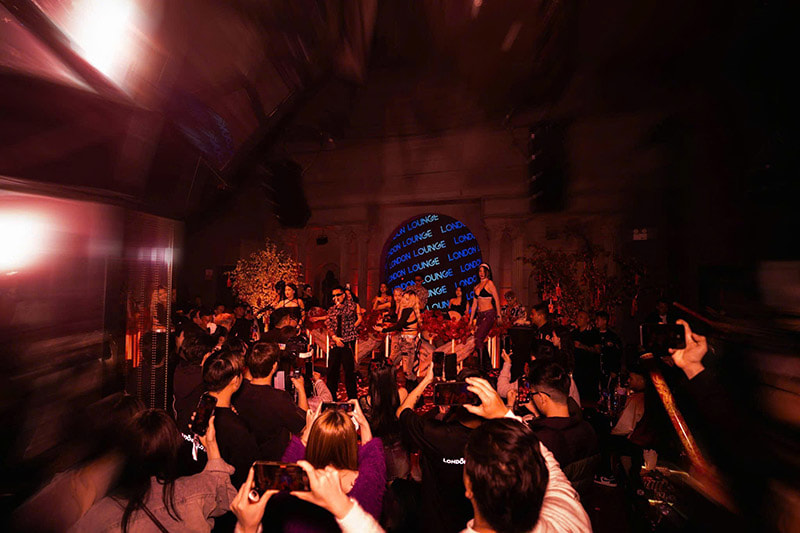 Vì Sao Nên Chọn London Lounge 124 Xuân Thủy