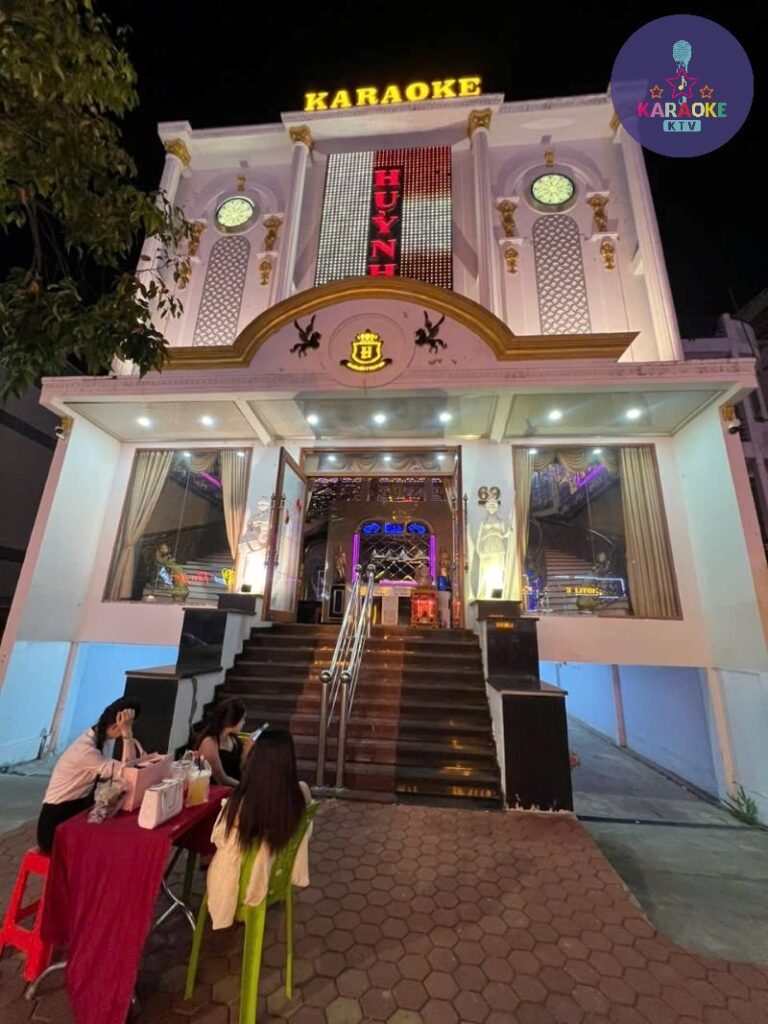 Karaoke Huỳnh