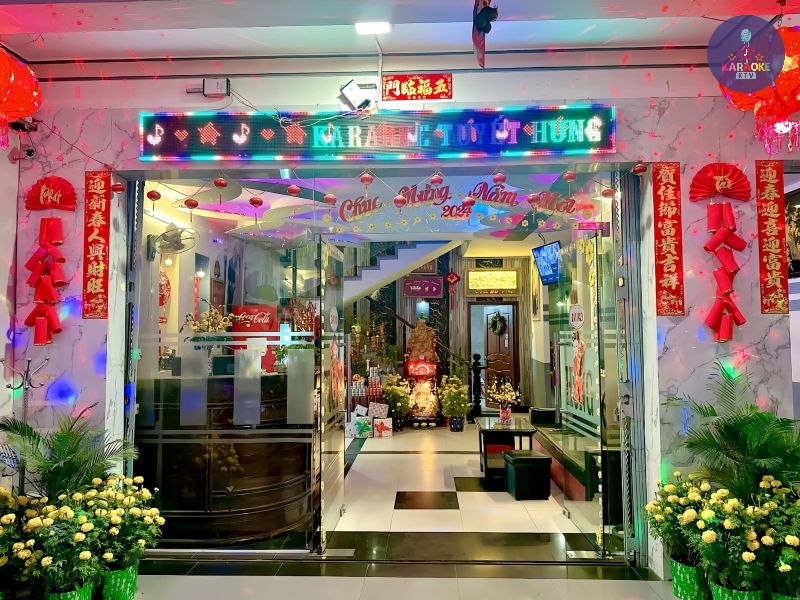 Karaoke Tuyết Hưng