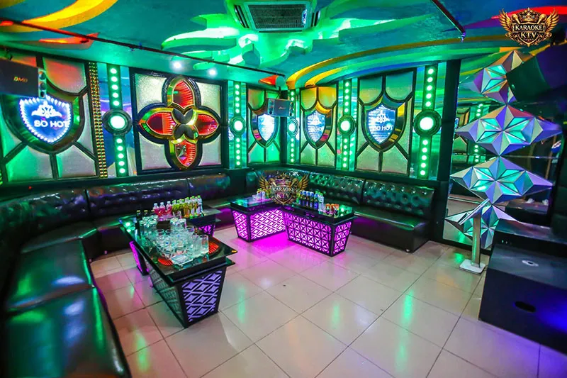 Sự an tâm tuyệt đối luôn được đặt lên hàng đầu tại Karaoke So Hot.