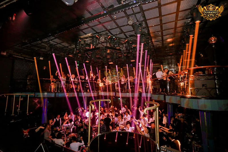 Đánh Giá Thực Tế (Review) Trải Nghiệm Khách Hàng Tại Solid Beer Club Đống Đa