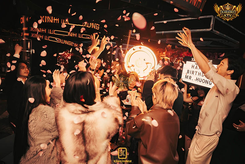 Review Xính Lounge 64 Bạch Đằng