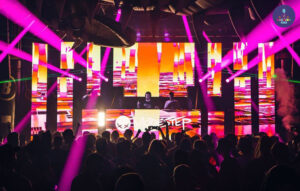 Lắp Màn Hình LED Cỡ Lớn Quán Beer Club