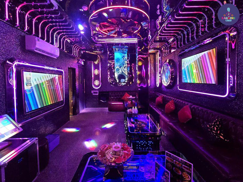 Âm thanh – ánh sáng – danh mục bài hát có đáng tiền không?