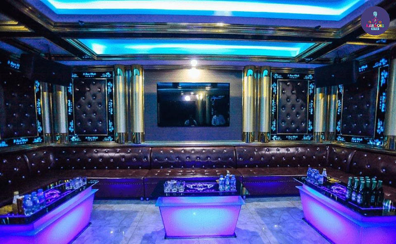 Bảng Giá Phòng Hát Và Các Gói Combo Hấp Dẫn