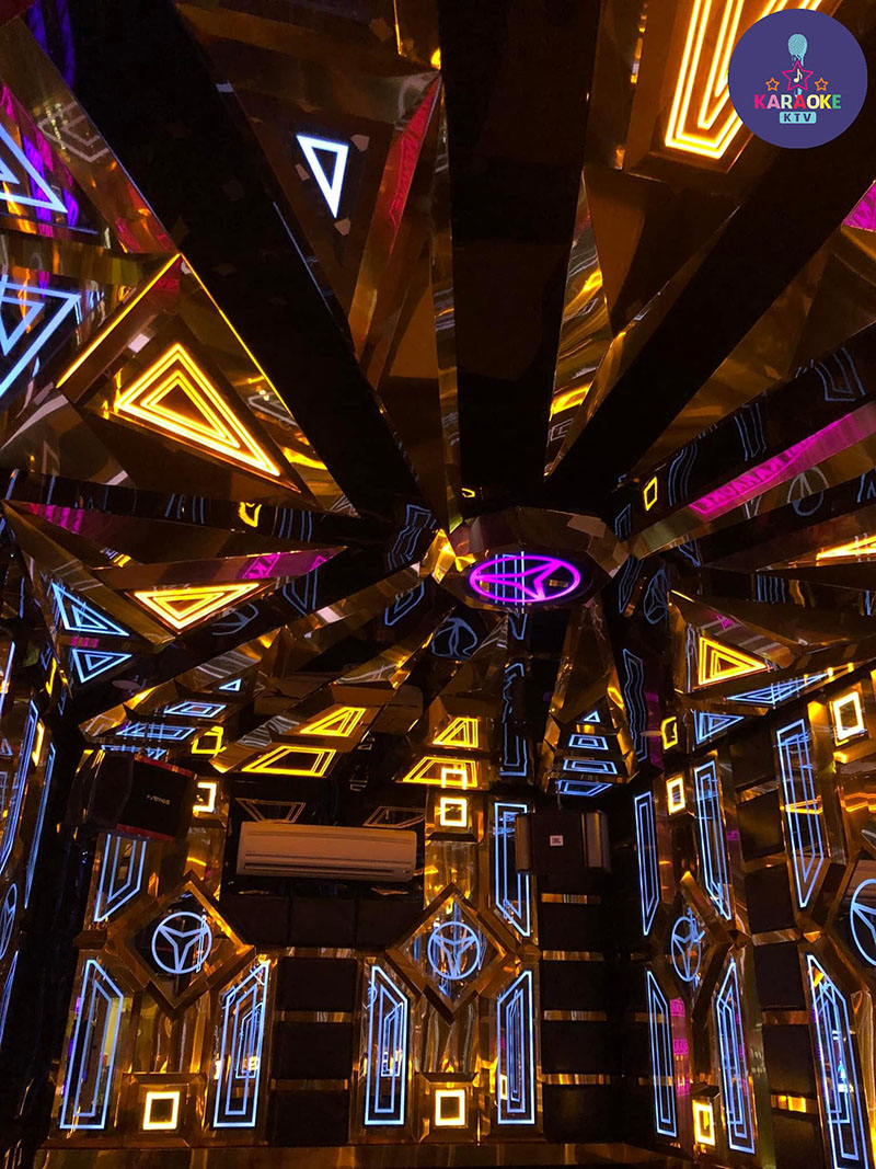 Giá cả luôn là yếu tố khiến Bambi “ghi điểm” tuyệt đối trong mắt khách hàng, đặc biệt là sinh viên và nhóm đông