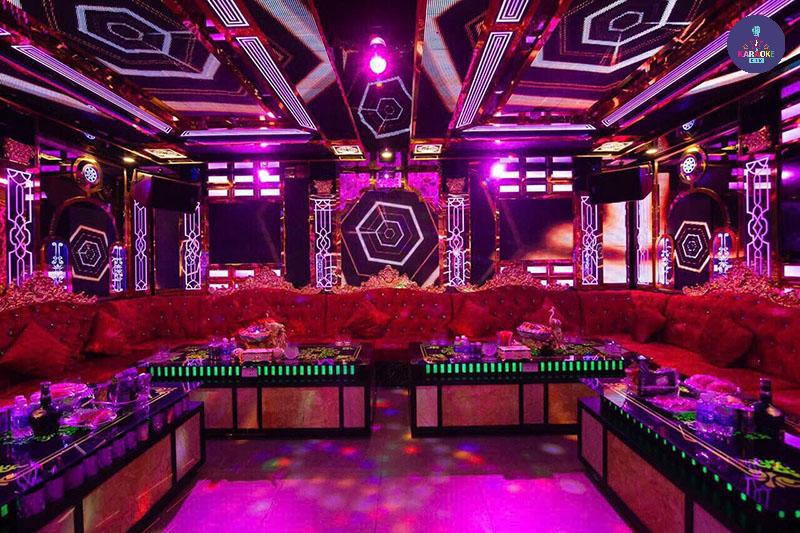 Giá Phòng Hát & Combo Ưu Đãi Mới Nhất 2025