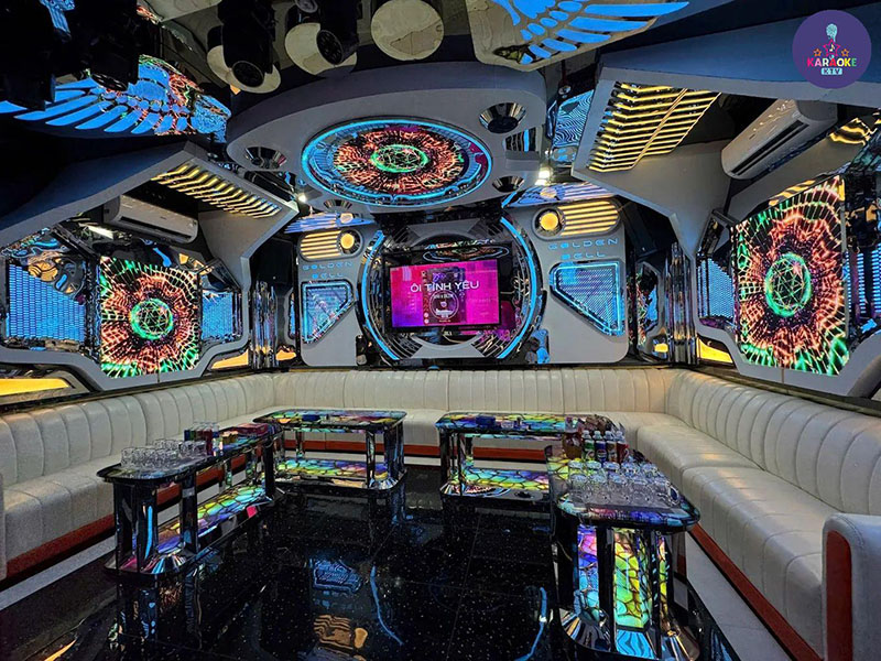 Golden Voice 525 Lê Văn Quới – Nơi Giọng Hát Tỏa Sáng, Kỷ Niệm Đong Đầy!