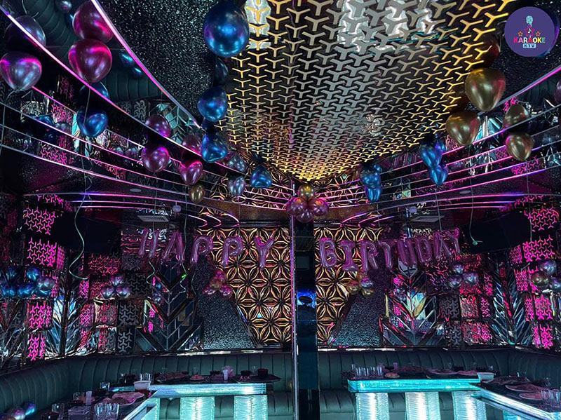 Hàng trăm đánh giá 4.5–5 sao trên fanpage và các nhóm địa phương