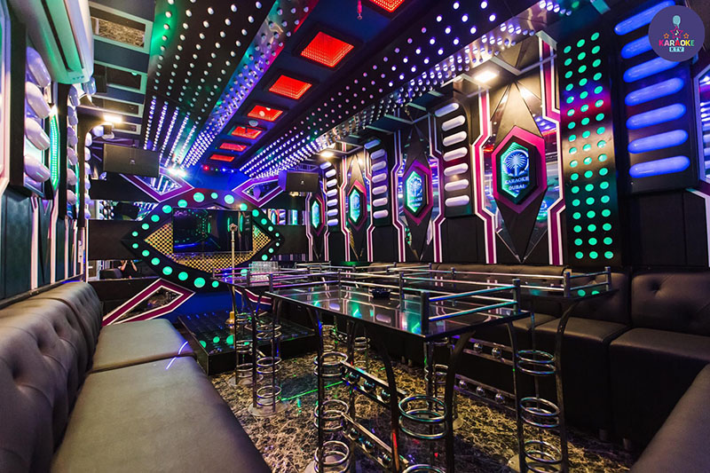 Karaoke Dubai tọa lạc tại số 468 Dương Quảng Hàm, Phường 6, Quận Gò Vấp, TP. Hồ Chí Minh