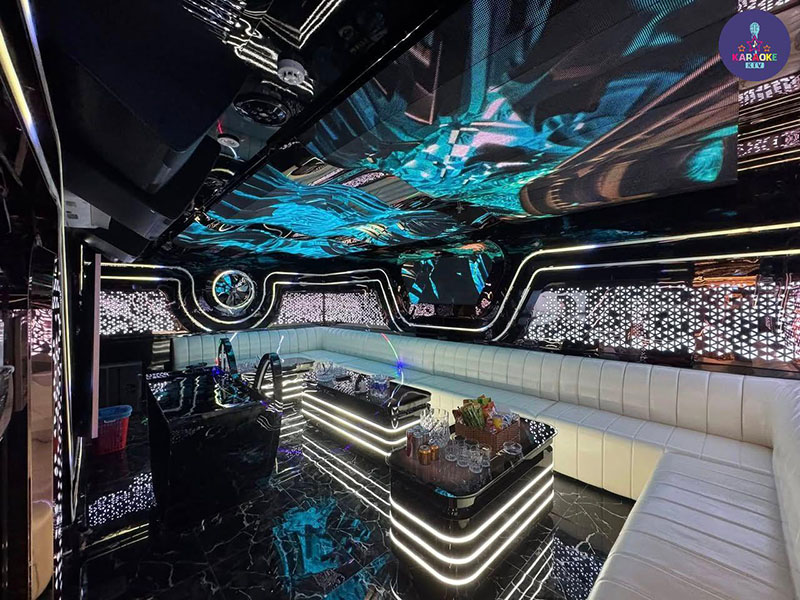 Karaoke G-Luxe tọa lạc tại vị trí vàng: 90-92 Nguyễn Tri Phương, Phường 5, Quận 10, TP.HCM