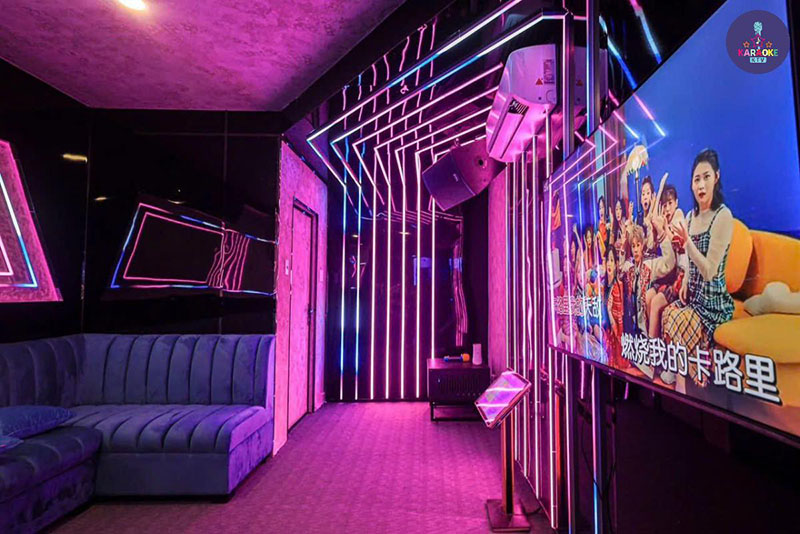 Karaoke Julia 66 KTV nằm tại số 66 Tản Đà, Phường 11, Quận 5, TP.HCM