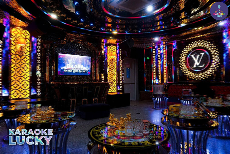 Karaoke Lucky nằm tại số 171 - 173 - 175 đường Chợ Lớn, Phường 11, Quận 6