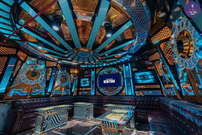 Karaoke Newyork nằm tại số 452 Dương Quảng Hàm, Phường 6, Quận Gò Vấp, TP. Hồ Chí Minh
