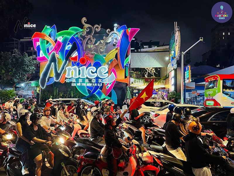 Karaoke Nnice - 16 Cộng Hòa tọa lạc tại địa chỉ: 16 Cộng Hòa, Phường 4, Quận Tân Bình, Thành phố Hồ Chí Minh
