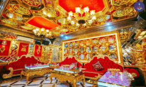 Karaoke Queen Palace