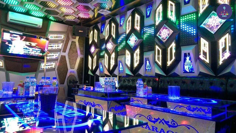 Karaoke SKY sở hữu vị trí vàng tại 34 Lê Đức Thọ, Phường 17, Quận Gò Vấp, TP. Hồ Chí Minh