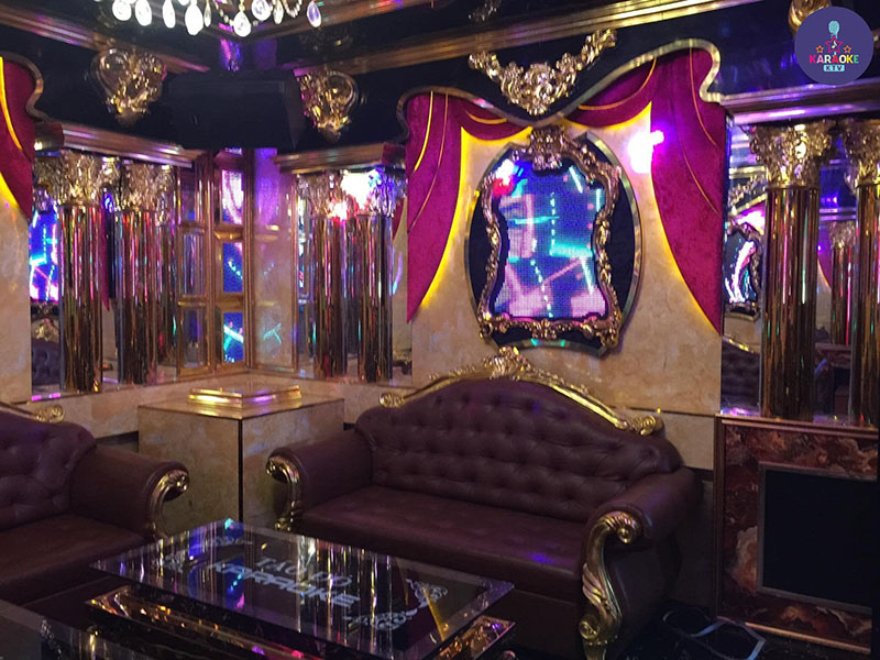 Karaoke Táo Đỏ tọa lạc tại vị trí vàng: 119 Lê Đức Thọ, Phường 17, Quận Gò Vấp, TP. Hồ Chí Minh