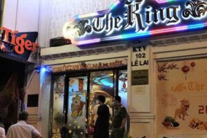 Karaoke The King - 102 Lê Lai