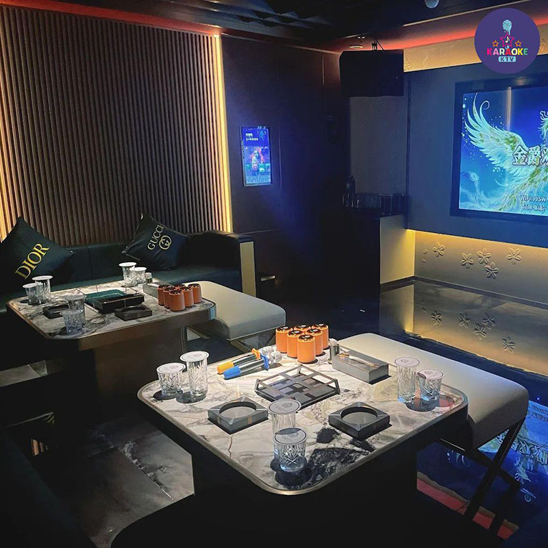 Không Gian, Âm Thanh & Dịch Vụ Đỉnh Cao Tại KTV Golden Jazz