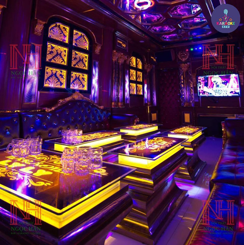 Không gian sang trọng và hệ thống phòng hát hiện đại tại LyLy 10