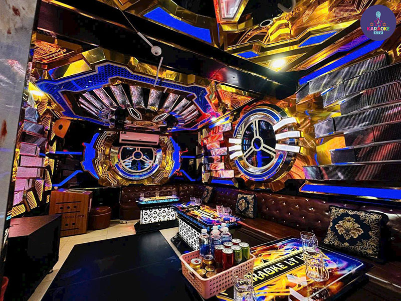 Không gian và hệ thống phòng hát đẳng cấp tại LyLy 9