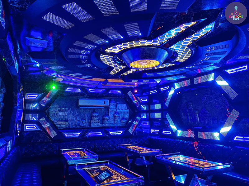 Không gian và tiện ích nổi bật của Karaoke Suka Ngo