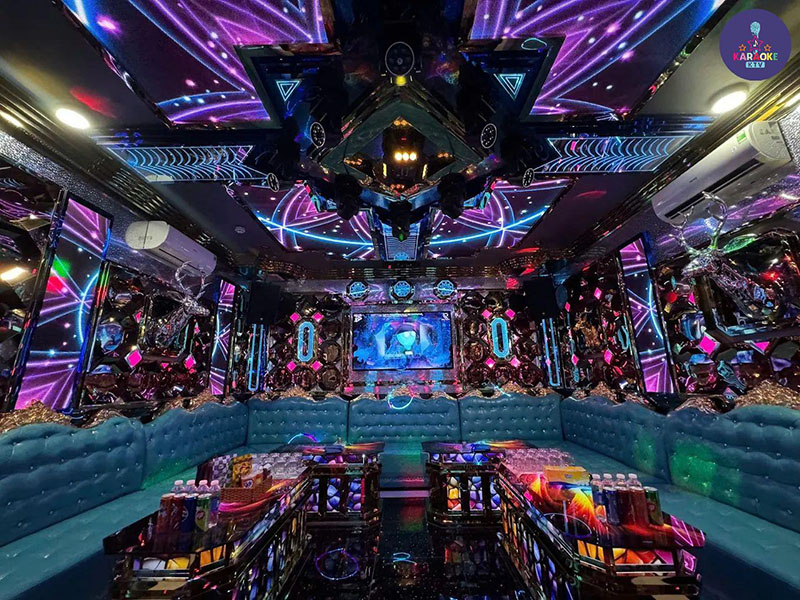 Không gian và tiện ích nổi bật tại Golden Voice 525 Lê Văn Quới