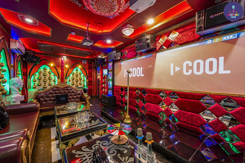 Menu Đồ Ăn Uống Đa Dạng & Combo Ưu Đãi Hấp Dẫn Nhất