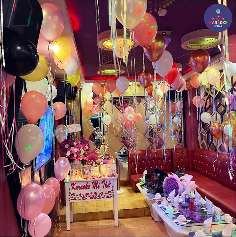 Review Thực Tế Không Gian Và Chất Lượng Phòng Hát Tại Karaoke Mi Thứ Phan Xích Long
