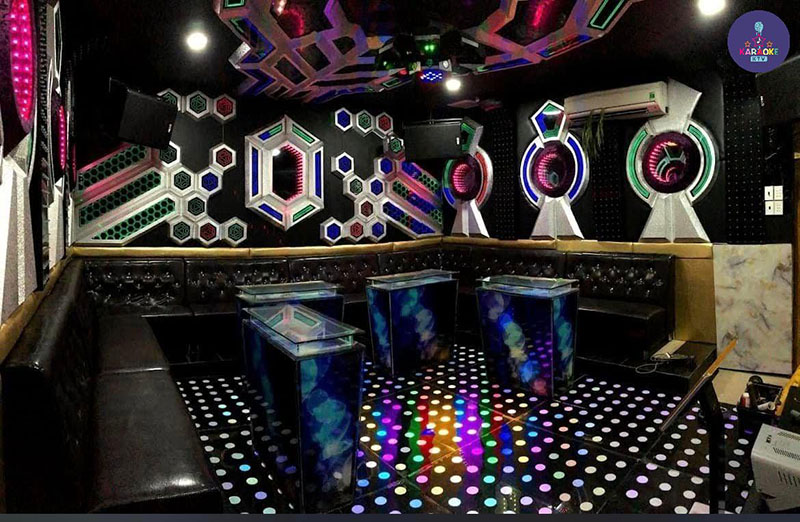 Tại sao Karaoke YES 3 – 27/06 Nguyễn Ảnh Thủ lại là lựa chọn số 1 của dân Quận 12?