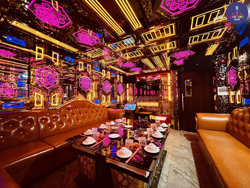 Thực Đơn Ẩm Thực Đỉnh Cao – Hải Sản Tươi Sống Và Hàng Trăm Món Ngon 3 Miền